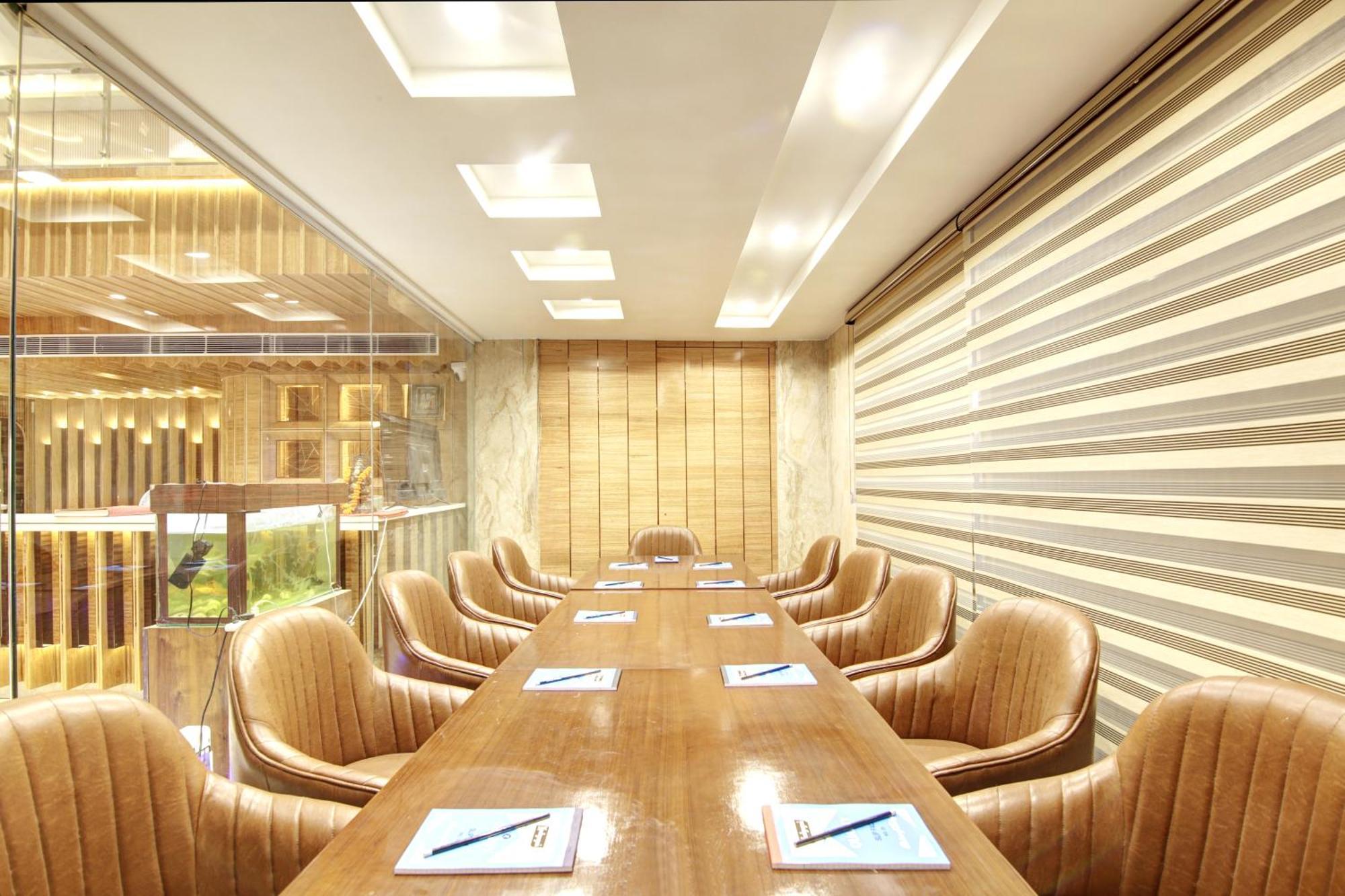 Hotel Krishna Plaza 'New Delhi' - By M S Hospitality Zewnętrze zdjęcie